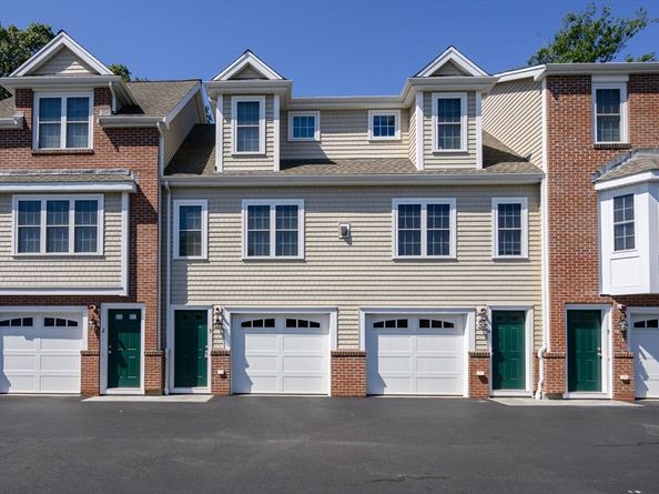 1148 Bedford St, Abington MA 02351