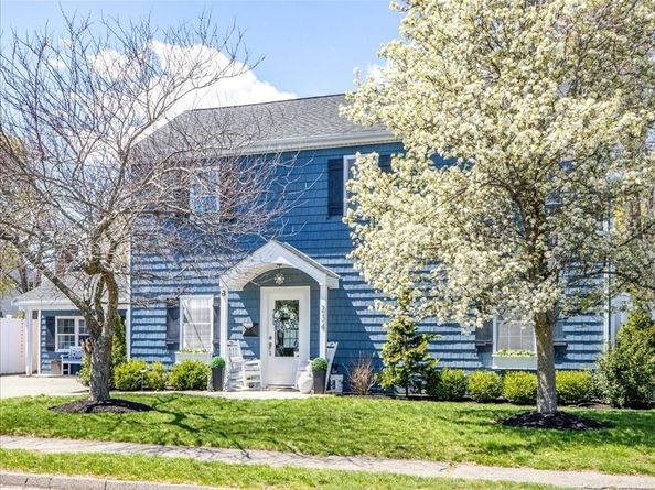 234 Walnut St, Braintree MA 02184