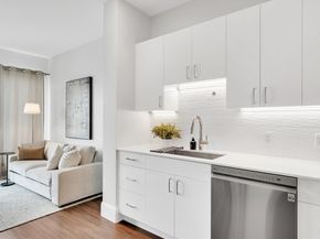 205 Maverick St U308, Boston MA 02128