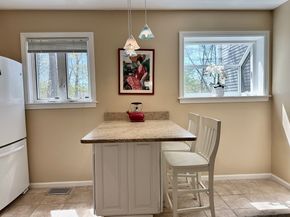 96 Anderer Lane 5, Boston MA 02132