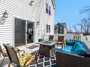 41 Sunset Ave 41, Norwood MA 02062