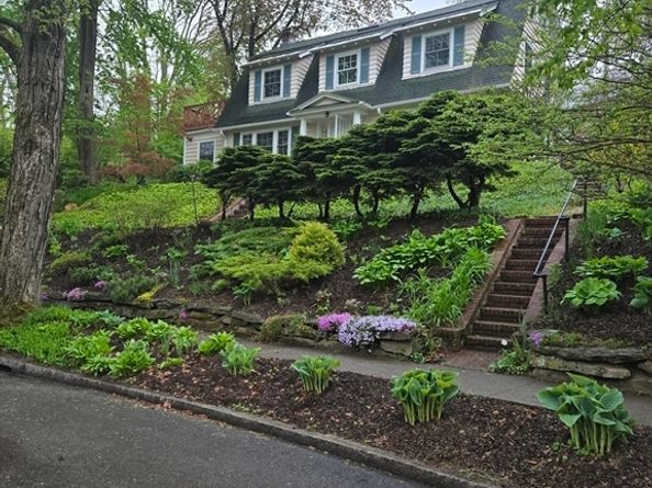 8 Montvale, Worcester MA 01609