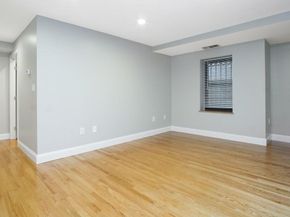 95 Gainsborough St 7, Boston MA 02115