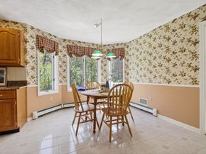 43 Hampshire Road, Peabody MA 01960