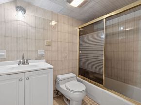 8 Hawthorne St, Watertown MA 02472