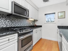 501 Commerce Dr 2204, Braintree MA 02184