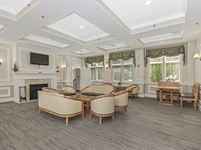 501 Commerce Dr 2204, Braintree MA 02184