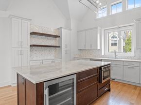 10 Deerpath Lane 10, Reading MA 01867