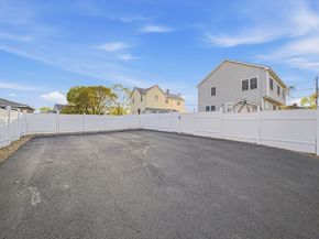 305 Lynn St, Malden MA 02148