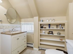 11 Graniteville Rd, Westford MA 01886
