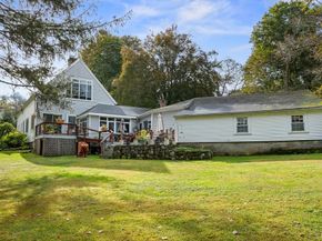 11 Graniteville Rd, Westford MA 01886