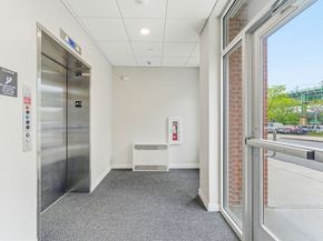 157 Chestnut St 203, Chelsea MA 02150