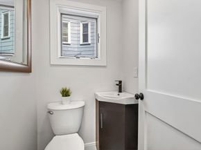 1078 Main St, Melrose MA 02176