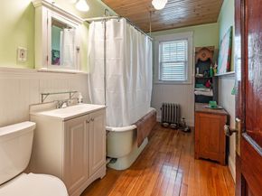 1066 Pleasant Street, Worcester MA 01602