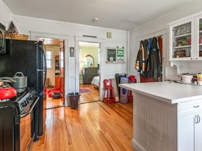 1066 Pleasant Street, Worcester MA 01602