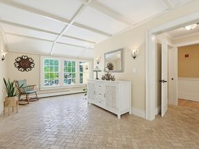 457 Hanlon Road, Holliston MA 01746