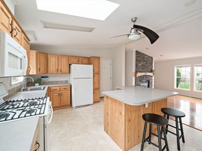 6802 Oak Point Drive, Middleboro MA 02346