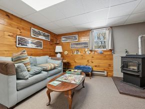 25 Elm Ct, Millbury MA 01527