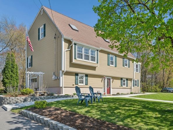 25 Elm Ct, Millbury MA 01527
