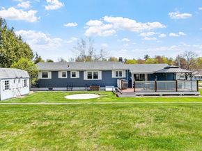 8 Burtenmare Circle, Paxton MA 01612