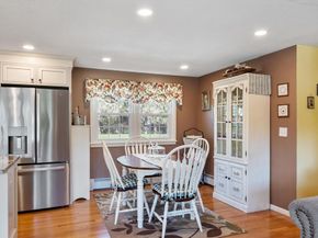 8 Burtenmare Circle, Paxton MA 01612
