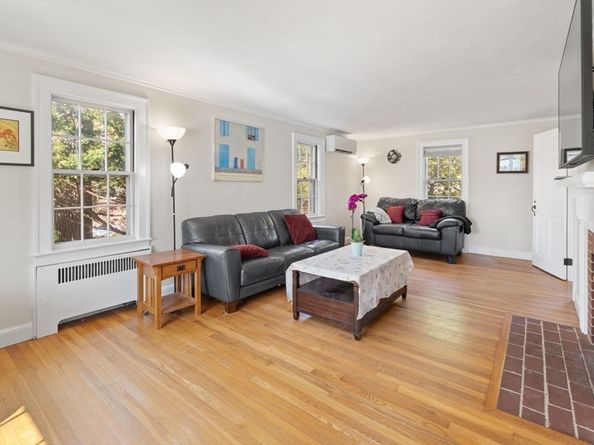 64 Gayland Rd, Needham MA 02492