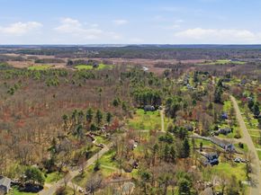 68 Pearson Dr, Newbury MA 01922