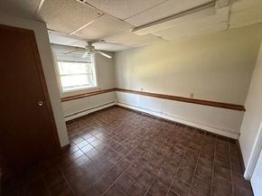 22 Leonard Rd, Framingham MA 01701