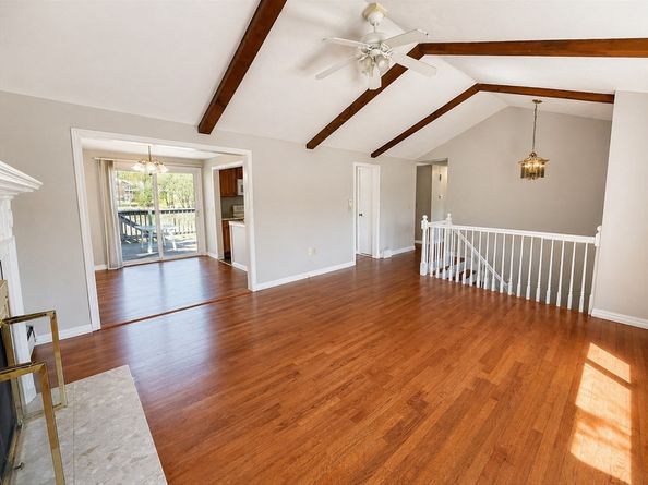 22 Leonard Rd, Framingham MA 01701