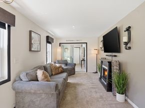 299 Clark Road Ext, Sturbridge MA 01518