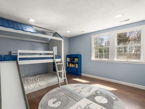 11 Scotch Pine Cir, Wellesley MA 02481