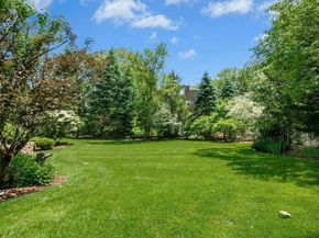11 Scotch Pine Cir, Wellesley MA 02481