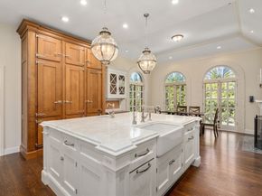 11 Scotch Pine Cir, Wellesley MA 02481