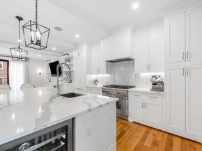 799 E 3rd St 2, Boston MA 02127