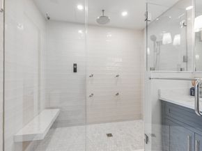 799 E 3rd St 2, Boston MA 02127