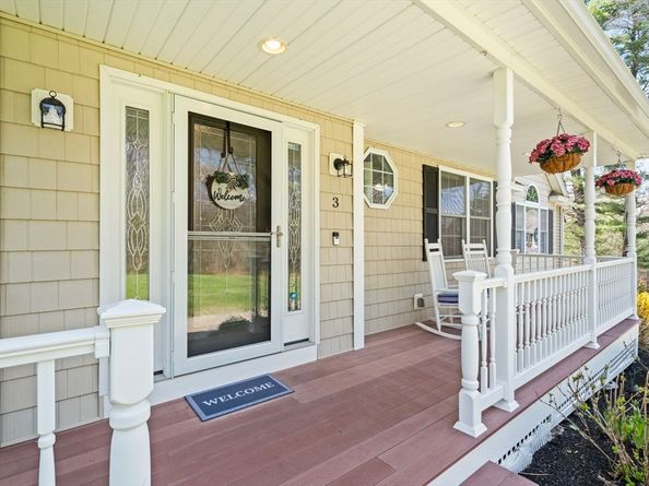 3 Curve Street, Middleton MA 01949