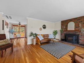 256 Bolton Rd, Lancaster MA 01523
