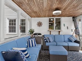 15 Bullard St, Holliston MA 01746