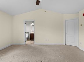 57 Townsend Blvd 57, Westborough MA 01581