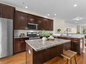 57 Townsend Blvd 57, Westborough MA 01581
