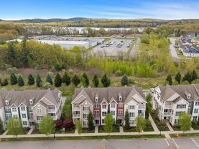 57 Townsend Blvd 57, Westborough MA 01581