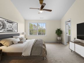 57 Townsend Blvd 57, Westborough MA 01581