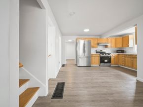 14 Palmer St, Quincy MA 02169