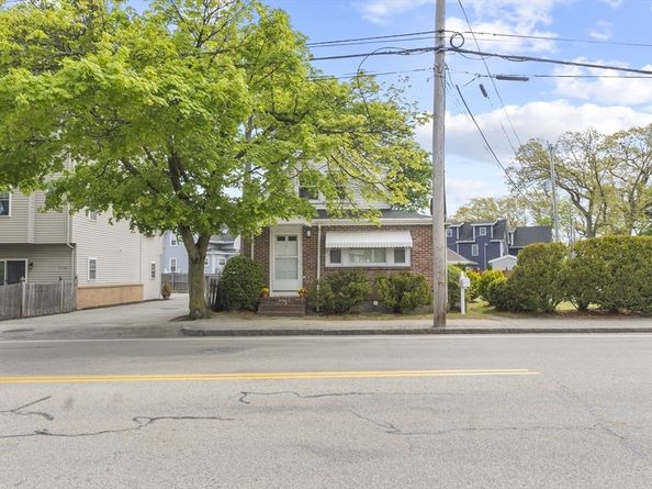 14 Palmer St, Quincy MA 02169