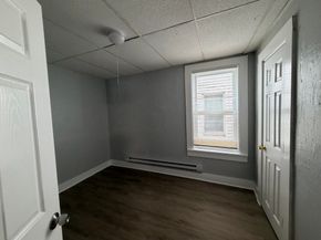 35 North St, Worcester MA 01605
