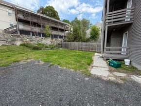35 North St, Worcester MA 01605