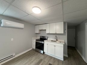 35 North St, Worcester MA 01605