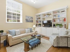 65 Glen Rd H1, Brookline MA 02445