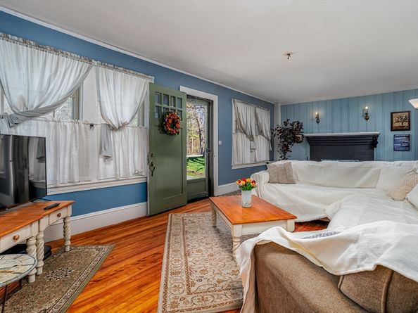 846 Massachusetts Ave, Lunenburg MA 01462