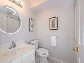 24 School St. A, Hull MA 02045